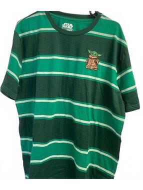 Star wars YODA shirt NWT